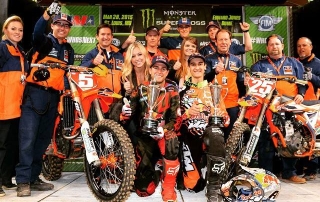 St. Louis SX Winner Ryan Dungey (Photo credit: The Ryan Dungey Official Facebook Page)